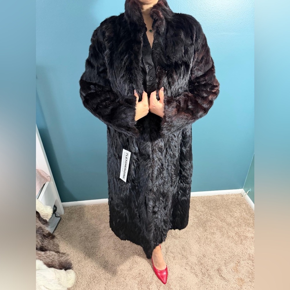 Vintage Long Women’s Mink Fur Coat | US 12 Medium | Classic Fit | No Tag